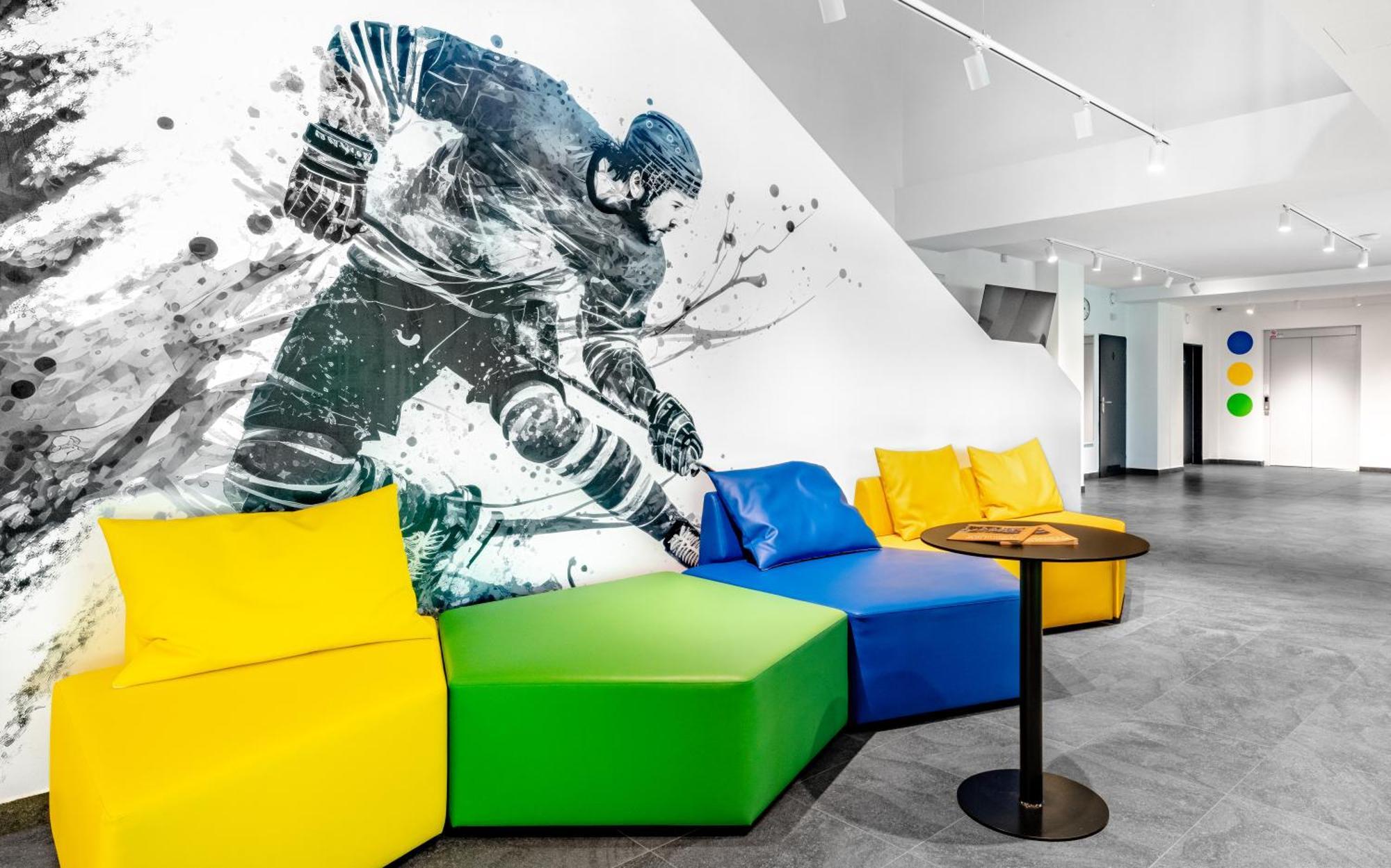 Hotel Active Stadium Ловосице Екстериор снимка
