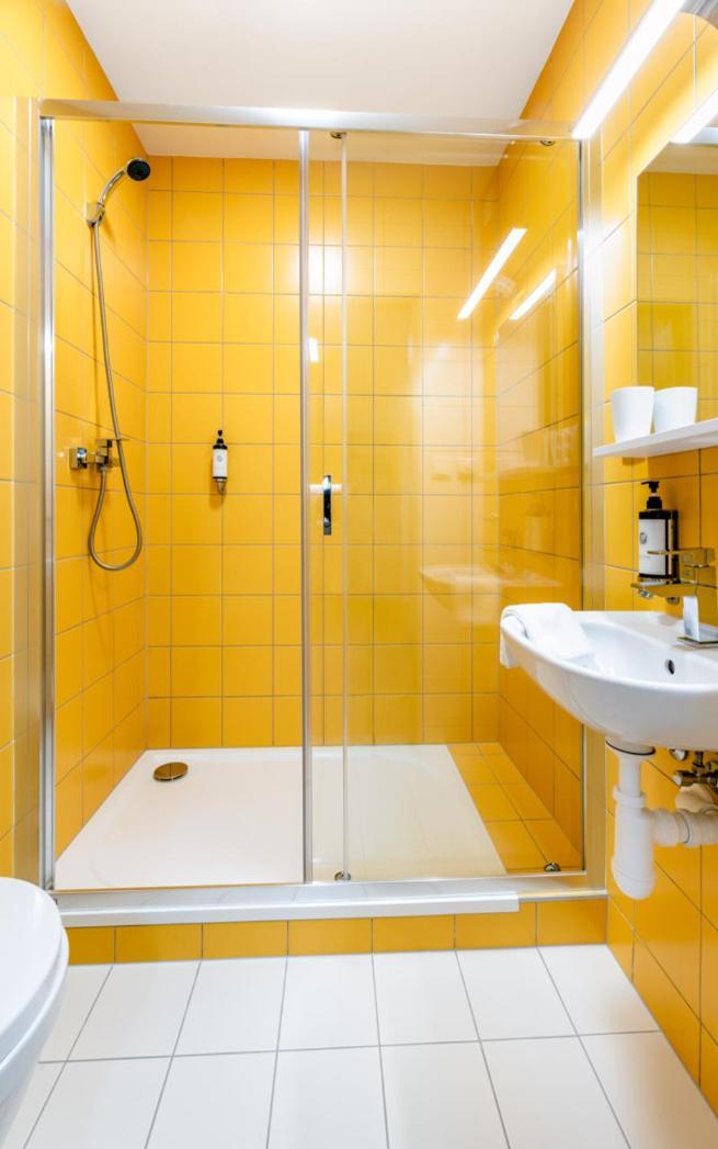 Hotel Active Stadium Ловосице Екстериор снимка